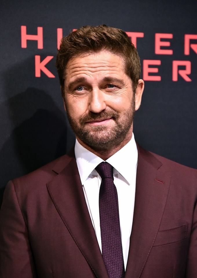 Cast iron cauldron with triple moon