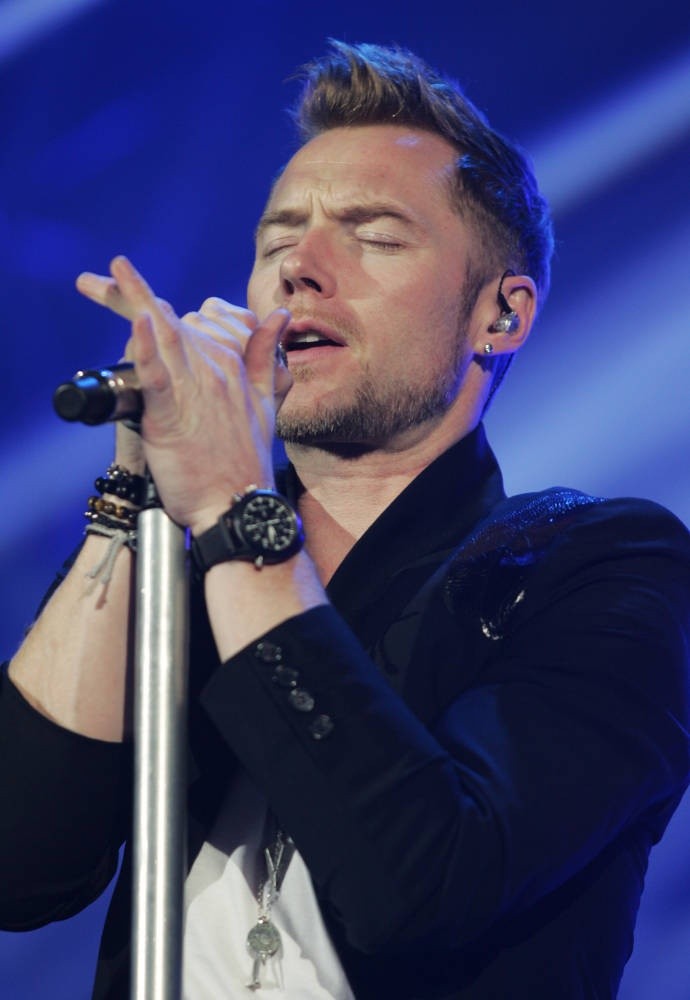 Cast iron cauldron with triple moon